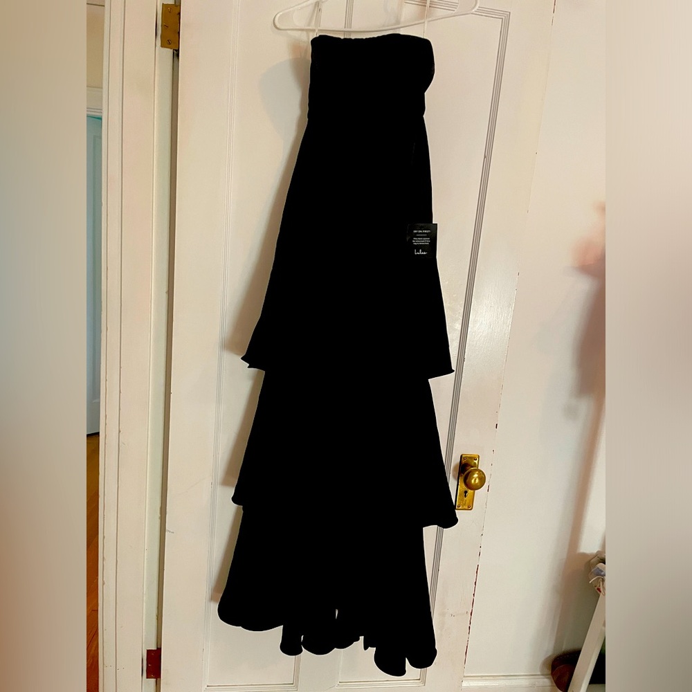 Lulus XS strapless black satin dress; NWT
